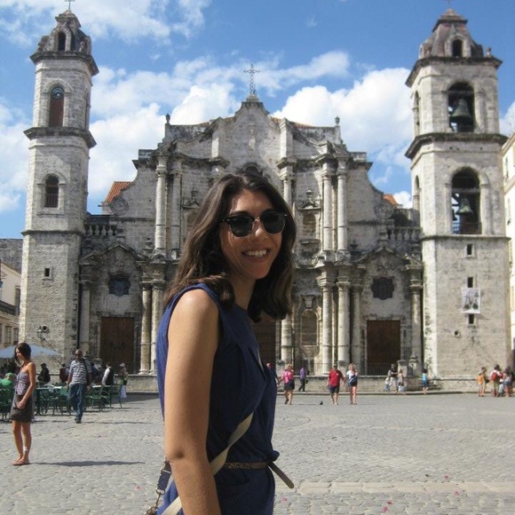 Meet your Posher, Carla - Picture 1 of 1